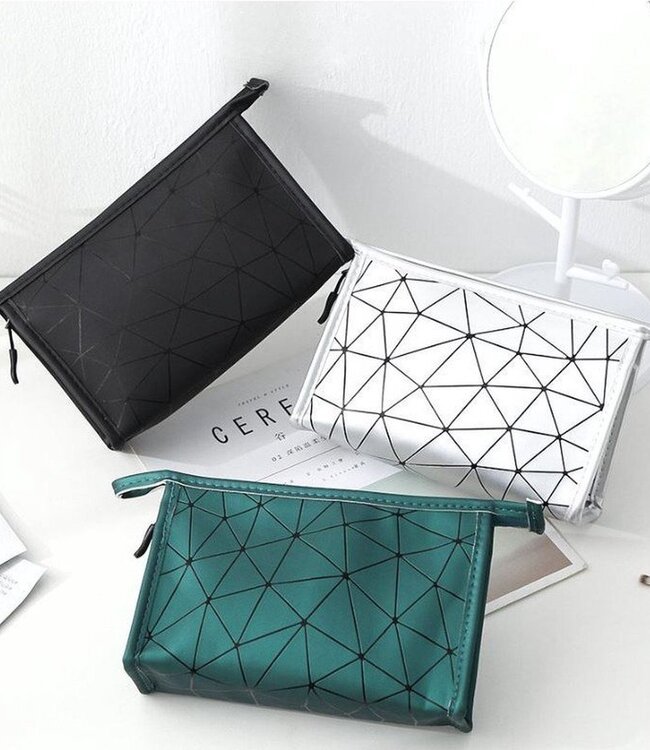 Women’s Cosmetic Bag  – Foldable & Spacious