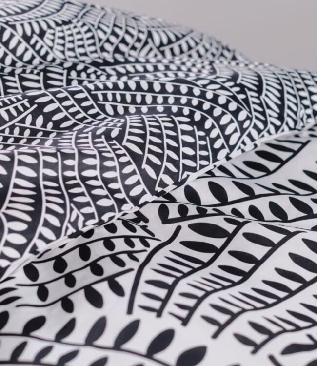 Double Bedding Set – 260x240 cm – 100% Cotton – Black/White