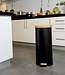 Step Trash Bin 30 L – Matte Black