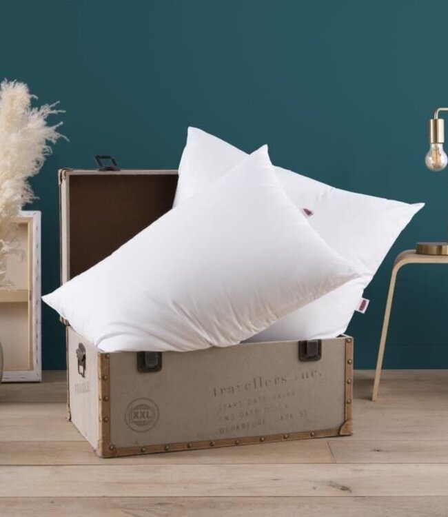 Memory Foam Pillow 60x60 cm – White – Comfortable & Supportive