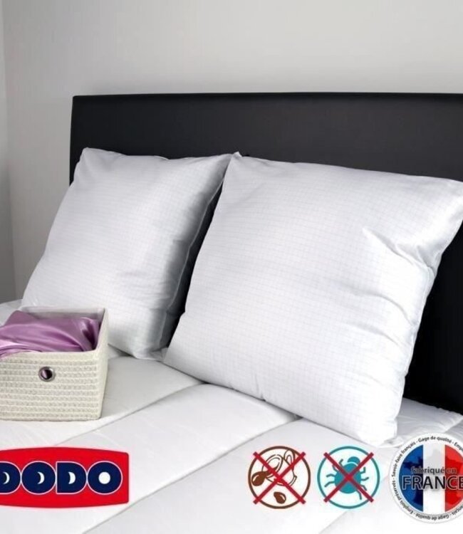 Total Protect Pillows 65x65 cm – White