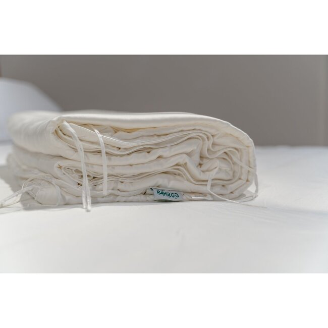 Bamboo Summer Duvet 150 g/m² – 300TC – Bamboo – Cool & Hypoallergenic