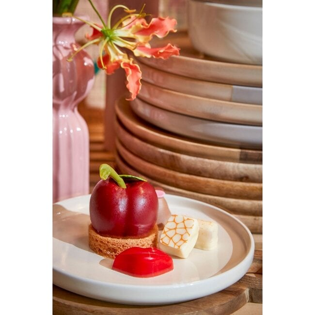 Mica Decorations Ozzu Earthenware Dinnerware Set - Off-White - 16-Piece Set