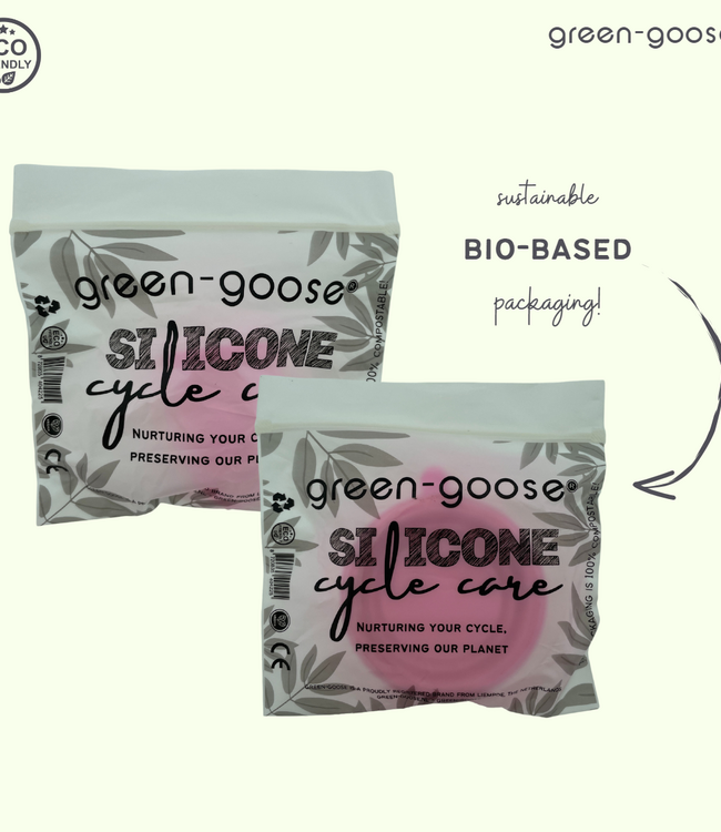 Siliconen Menstruatie Cup met Houder / Sterilisator