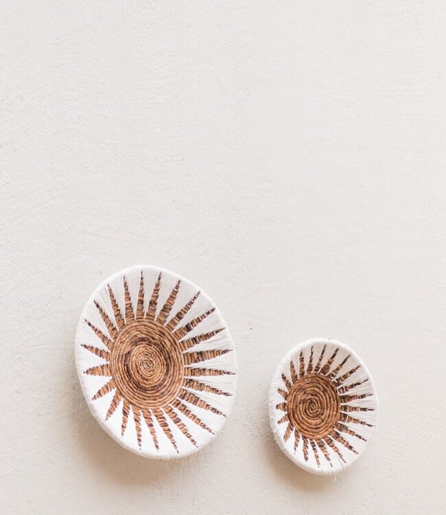Wanddecoratie | Wandmand | Decoratieve schaal MADALA gemaakt van bananenvezel (2 maten)