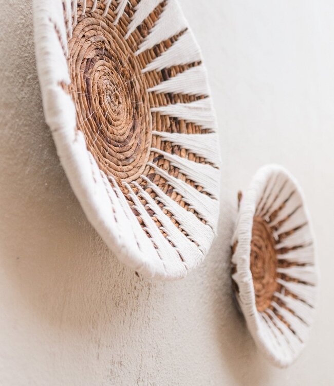 Wanddecoratie | Wandmand | Decoratieve schaal MADALA gemaakt van bananenvezel (2 maten)