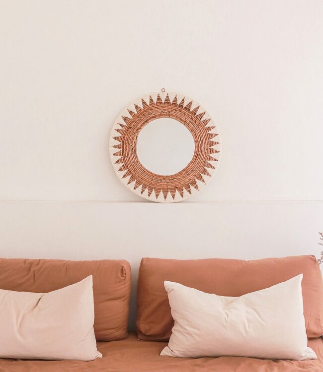 Ronde Boho Spiegel 60 cm | Handgemaakte geweven wandspiegel AWAN | Wanddecoratie met patroon gemaakt van katoenen koorden