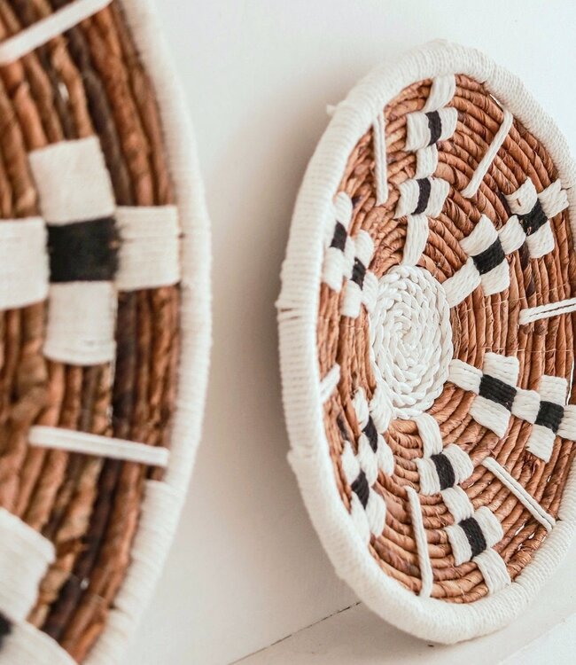 Wanddecoratie Ronde Boho Muurmand of Platte Kom TAMAN gemaakt van Bananenvezel (2 maten)