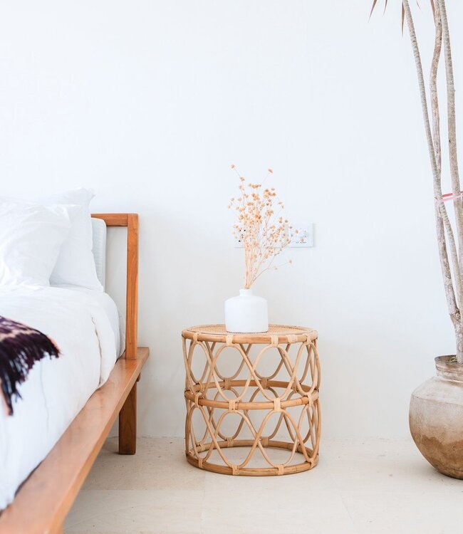 Ronde rotan bijzettafel – kleine boho salontafel – nachtkastje rotan beige – handgemaakte tafel gemaakt van natuurlijk rotan (Ø 45 cm) MUARA