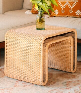 Soeji Rotan bijzettafel met stabiel metalen frame – Handgemaakte salontafel BAYU