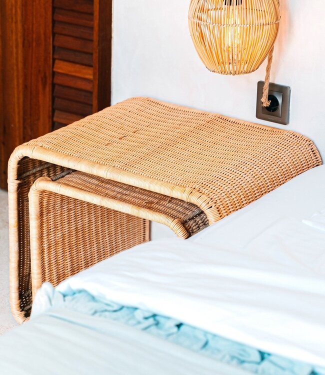 Rotan bijzettafel met stabiel metalen frame – Handgemaakte salontafel BAYU