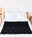 Zwarte plaid handgeweven – Boho sprei – geruite franjes en zigzagpatroon – gezellige bankdeken – katoenen plaid 140x200 cm LINGGAH