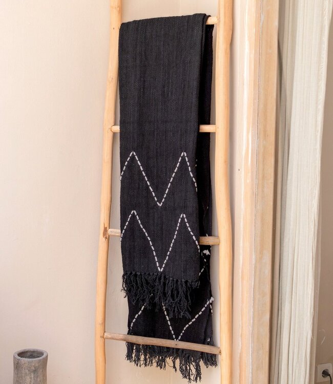 Zwarte plaid handgeweven – Boho sprei – geruite franjes en zigzagpatroon – gezellige bankdeken – katoenen plaid 140x200 cm LINGGAH