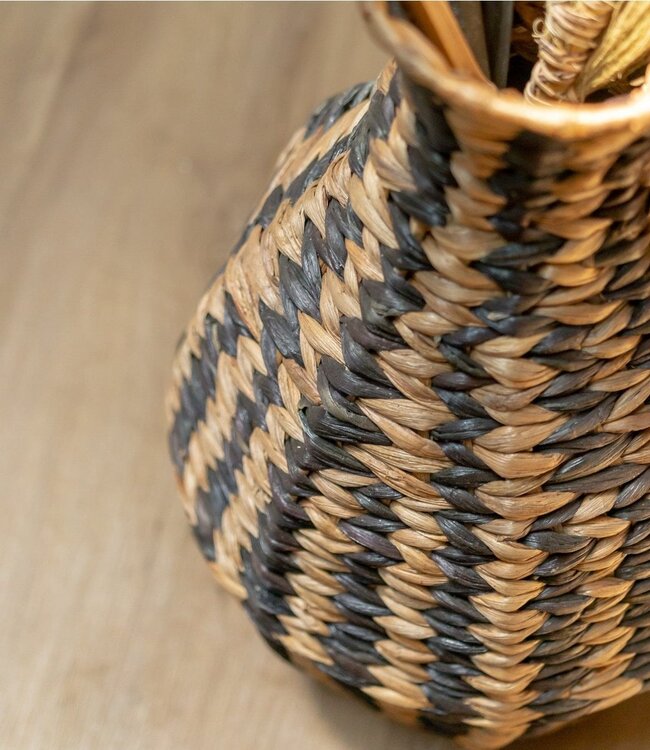 Geweven Boho Vaas DAYANA zwart gemaakt van Waterhyacint