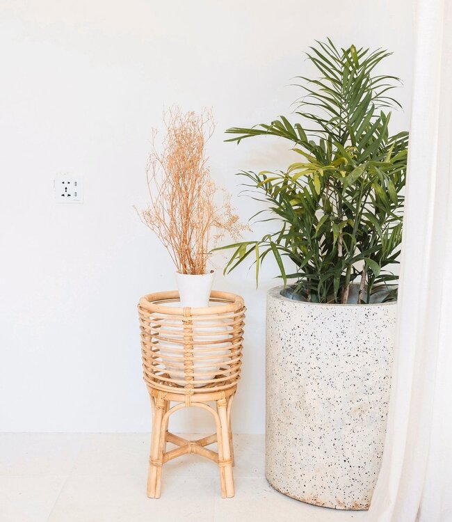 Rotan Plantenstandaard Rond – Boho Plantenbak – Rotan Plantenmand – Natuurlijke Bloemenstandaard voor Potten tot Ø20 cm AKARA