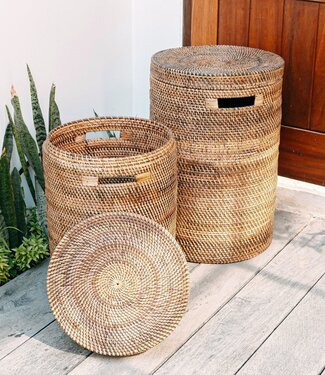 Grote wasmand met deksel - geweven ronde mand - bruine boho opslagmand - decoratieve rotan mand (2 maten Ø 36/40 cm) sari (bruin)