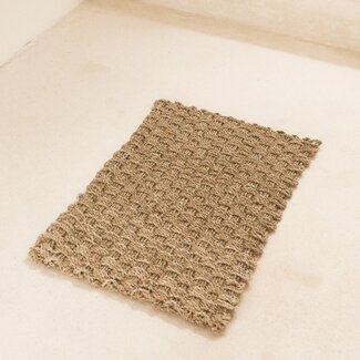 Soeji Zeegras vloerkleed 72x45 cm Handgeweven van natuurlijke vezels NIRAMA rechthoekig deurmattapijt