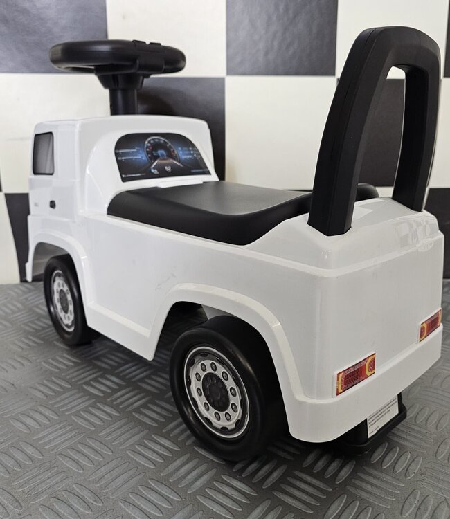 Rijdende Mercedes-Benz Actros