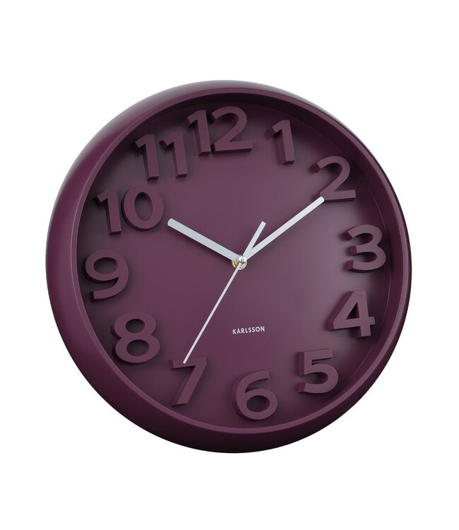 Wandklok verhoogde klassieke cijfers