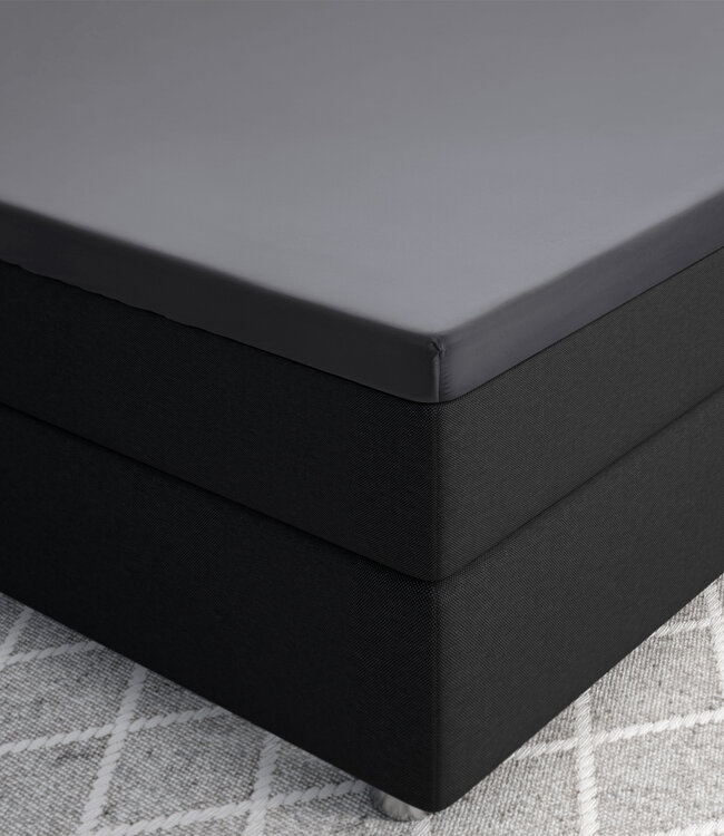 Topper satijnen hoeslaken antraciet 180 x 220