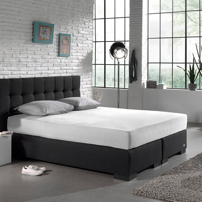 Enkel jersey 135 gr. hoeslaken wit 160/180 x 200