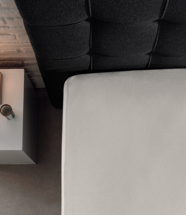 Enkel jersey 135 gr. hoeslaken crème 140 x 200