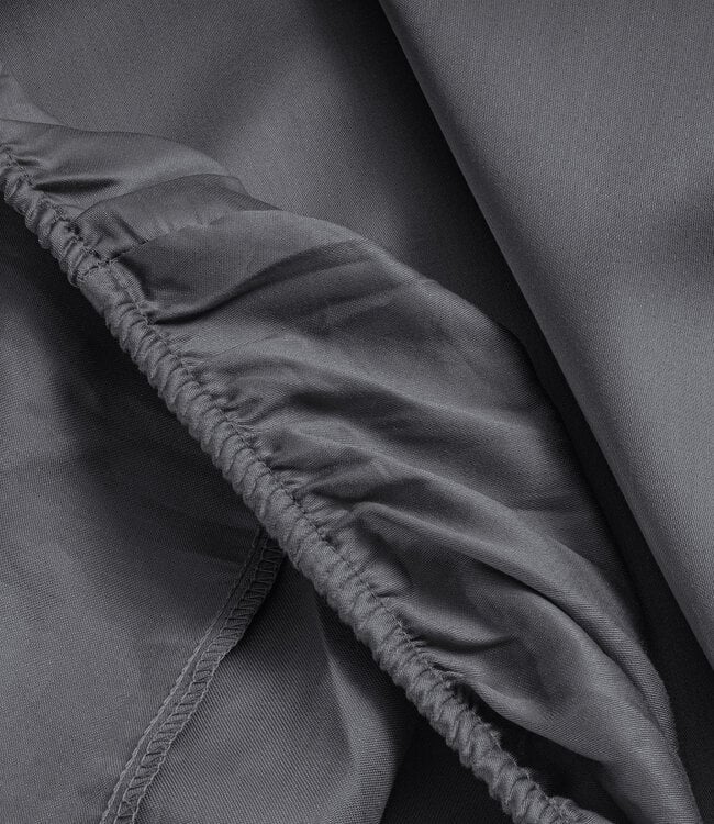 Satijnen Hoeslaken Antraciet 80 x 200