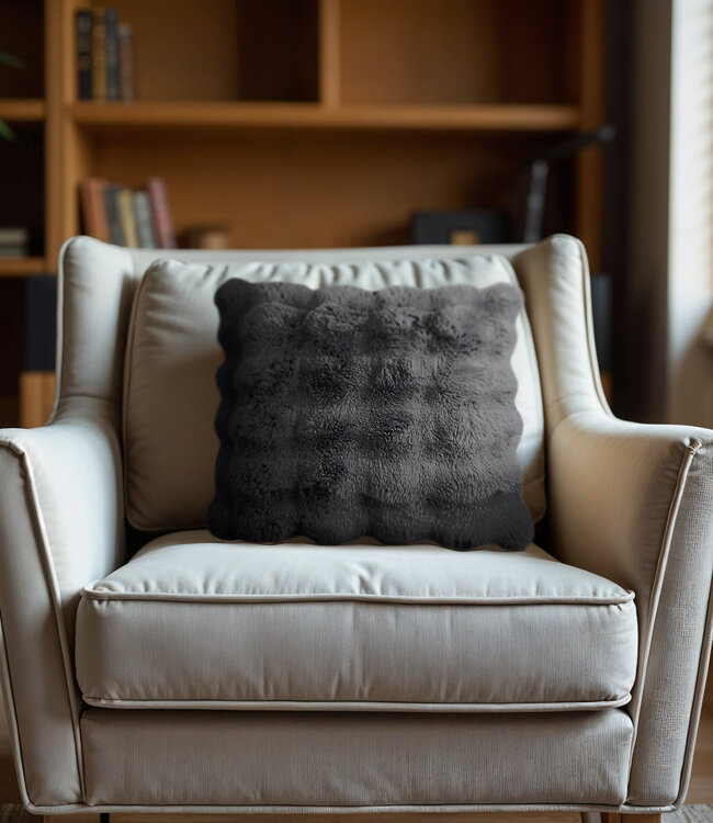 Pom konijnenbont sierkussen Antraciet 50 x 50