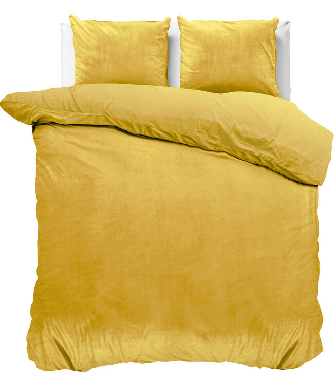Velvet uni dekbedovertrek goud 240 x 220 cm
