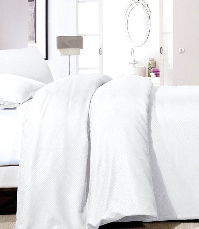 Satin Point wit 140 x 220