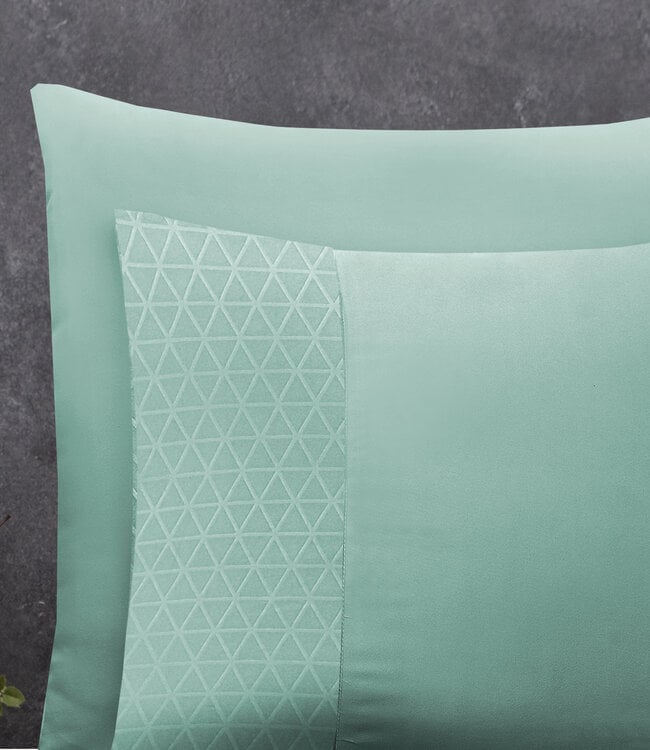 Monte Negro mintgroen 240 x 220