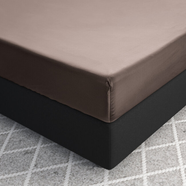 Satijnen hoeslaken taupe 80 x 200