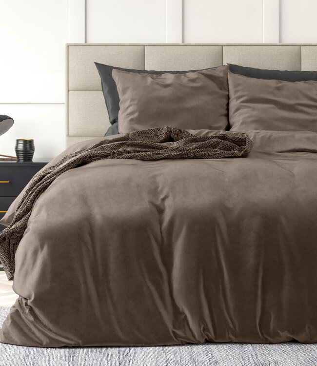 Velvet uni dekbedovertrek taupe 140 x 220 cm