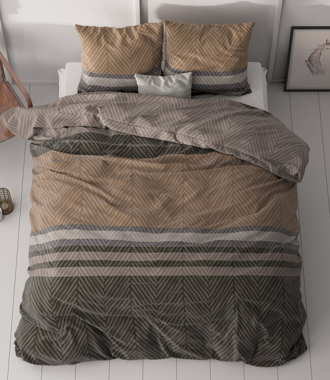 Ezgi bruin 140 x 220 cm