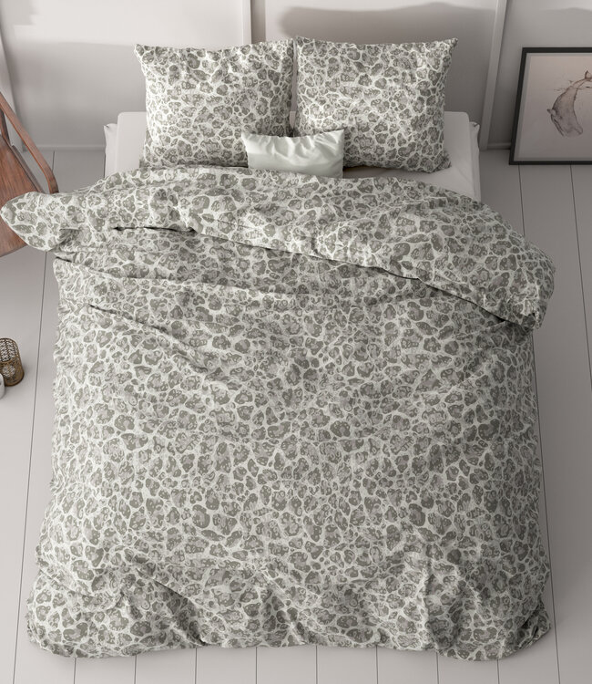 Tessa Bruin 140 x 220