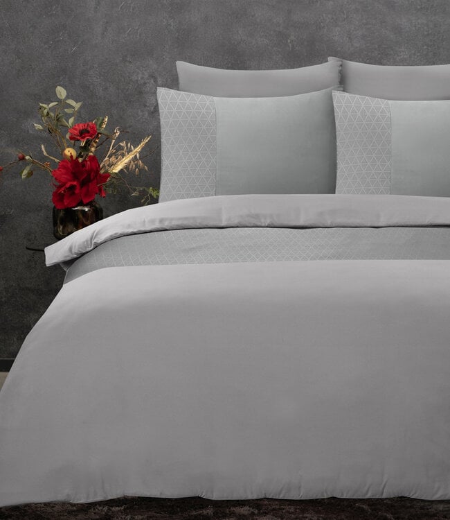 Monte Negro Zand 240 x 220