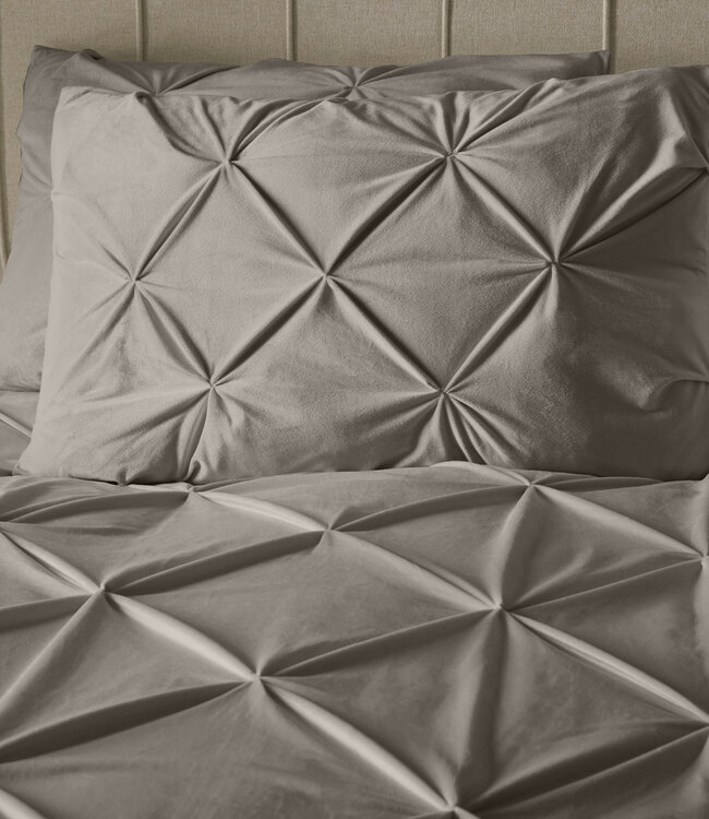 Fluweel pintuck zand 200 x 200/220