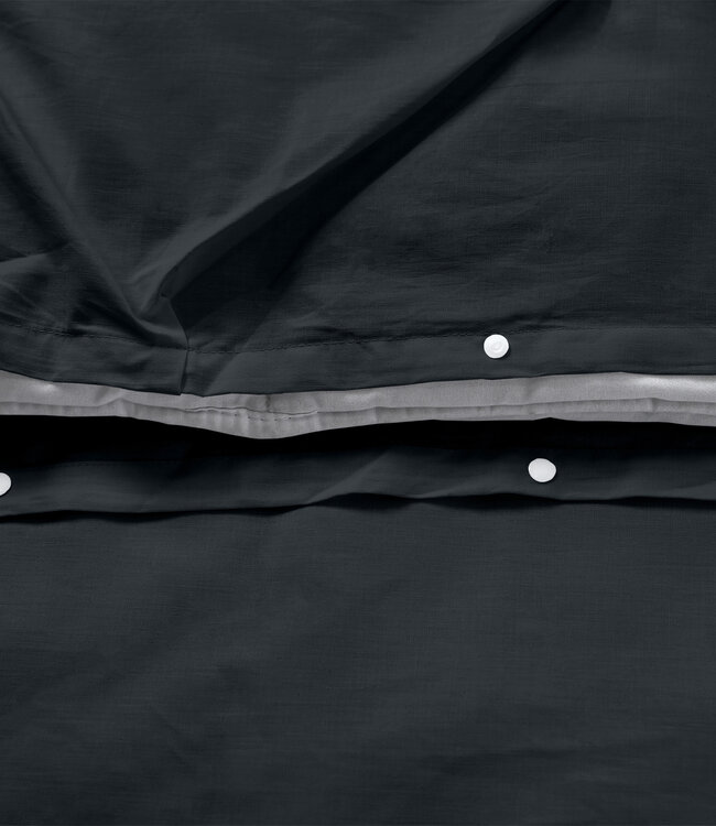 Salvador Zwart 140 x 220