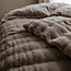 Pompon taupe 240 x 220