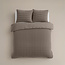 Pompon taupe 240 x 220