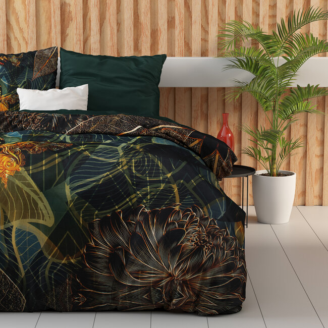 Dark Rises Zwart 200 x 220