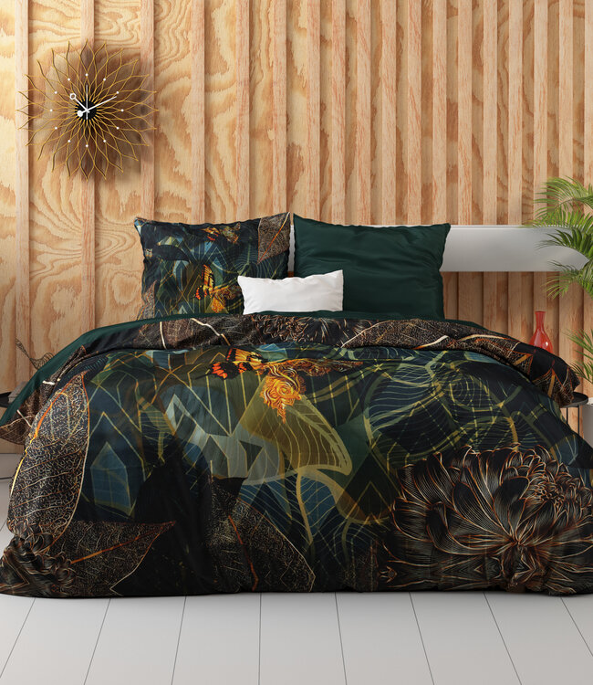 Dark Rises Zwart 200 x 220