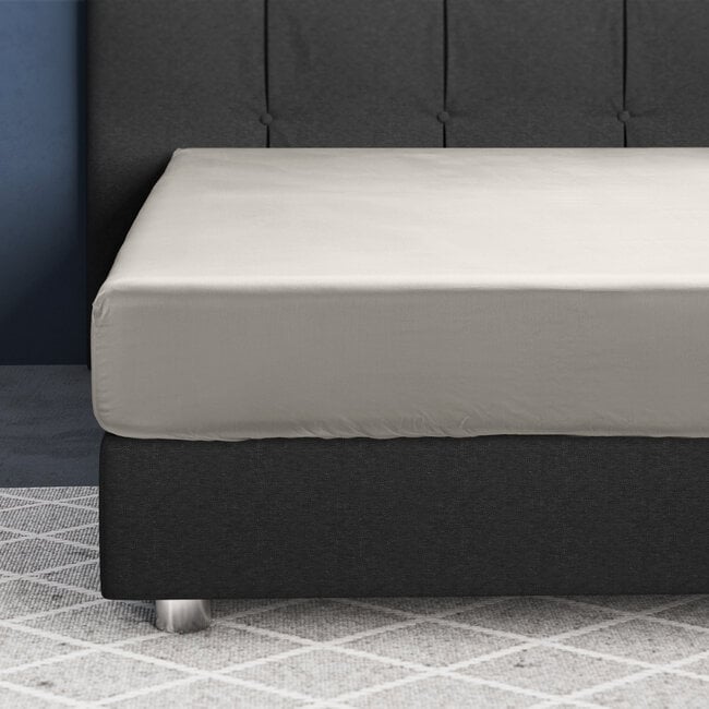 Primaviera Deluxe Satin fitted sheet cream 200 × 220 cm