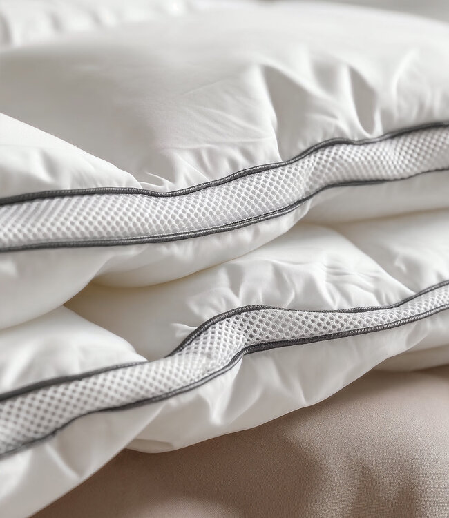 3D AIR Micro Touch Eenpersoons Verkoelend Dekbed Wit - 240 x 200 cm