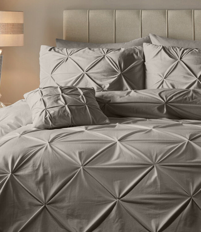 Fluwelen pintuck zand 140 x 200/220