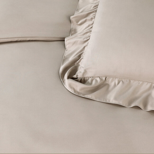 Ruffles Taupe 240 x 200/220
