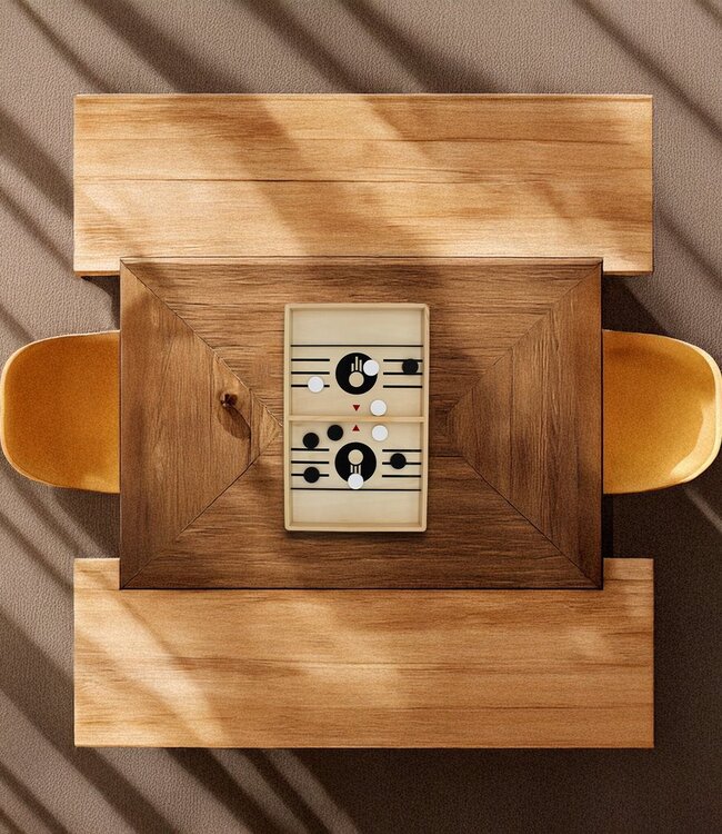 Mad Monkey - Slingpuck