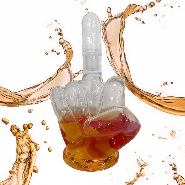 Whiskycadeaus voor mannen, middelvingerdecoratie, whiskykaraf, glazen karaf met 750 milliliter vulvolume