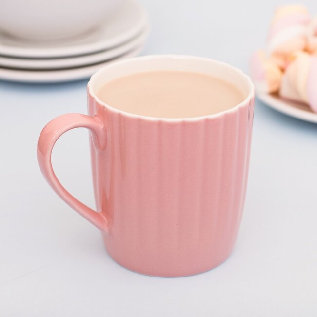 Pusheen Home - Mok met Sok - Roze Cupcake