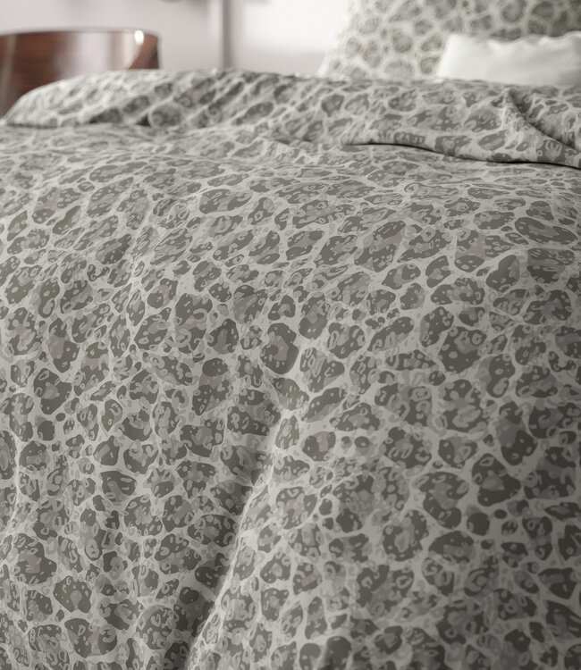 Tessa Bruin 140 x 220